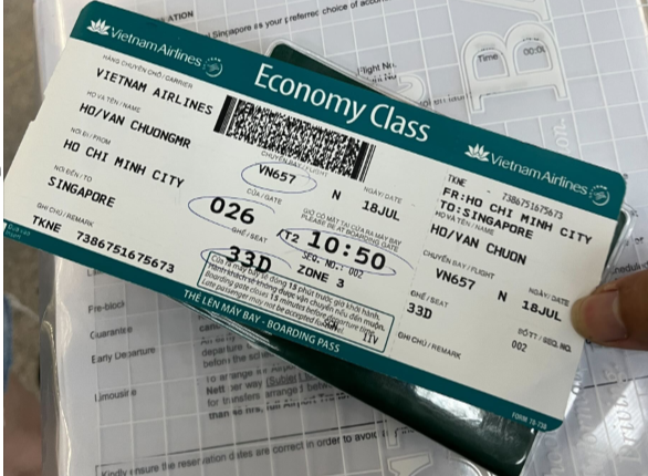 Kiểm tra thông tin vé trước chuyến bay